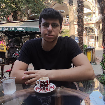 Yazar